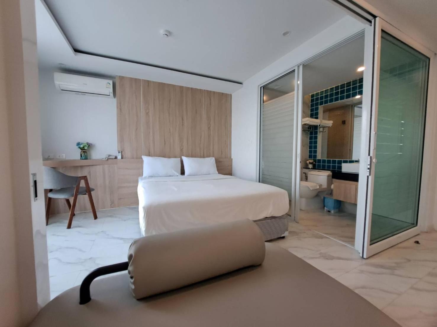 Deco Pattaya Hotel North Pattaya Dış mekan fotoğraf